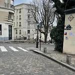 アパート Sacre Coeur Montmartre Et Tour Eiffel, 8 People, *