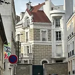 Sacre Coeur Montmartre Et Tour Eiffel, 8 People, *