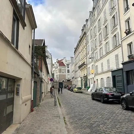 Sacre Coeur Montmartre Et Tour Eiffel, 8 People, *