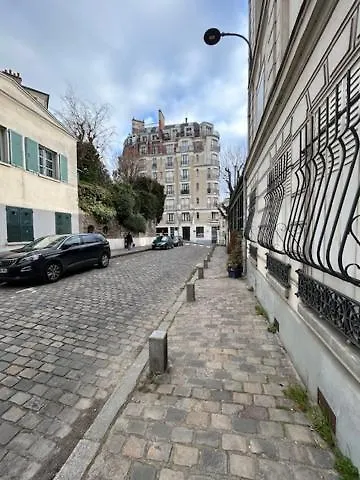 Sacre Coeur Montmartre Et Tour Eiffel, 8 People, Apartman *