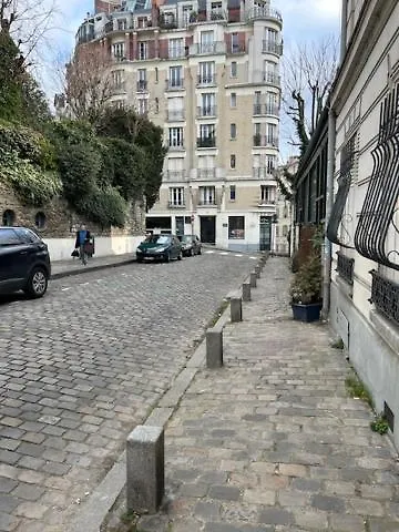 Sacre Coeur Montmartre Et Tour Eiffel, 8 People, Apartman *