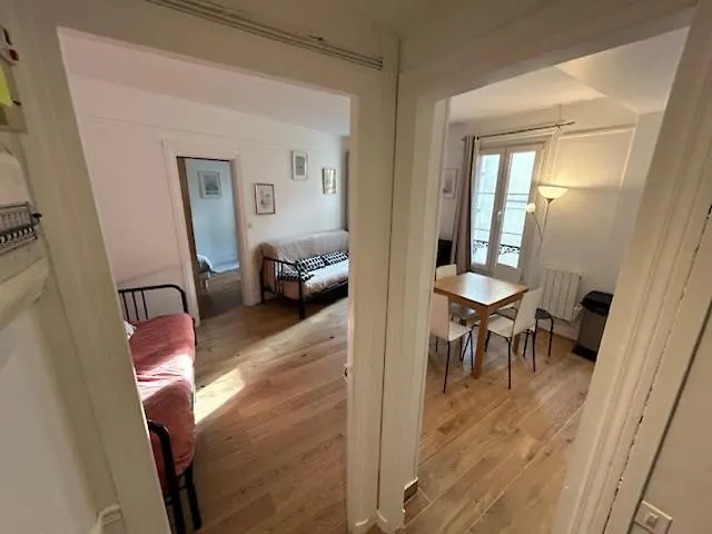 Sacre Coeur Montmartre Et Tour Eiffel, 8 People, Apartman Párizs