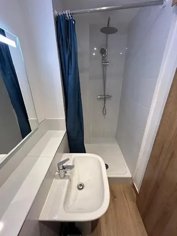Apartman Sacre Coeur Montmartre Et Tour Eiffel, 8 People, *