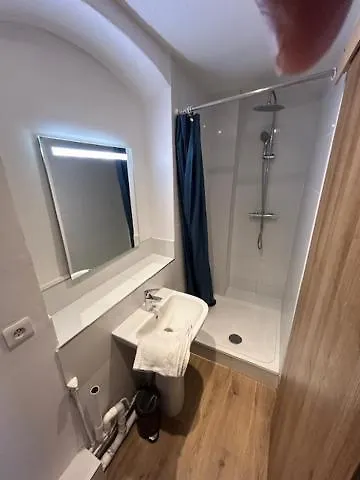 Apartman Sacre Coeur Montmartre Et Tour Eiffel, 8 People, Párizs