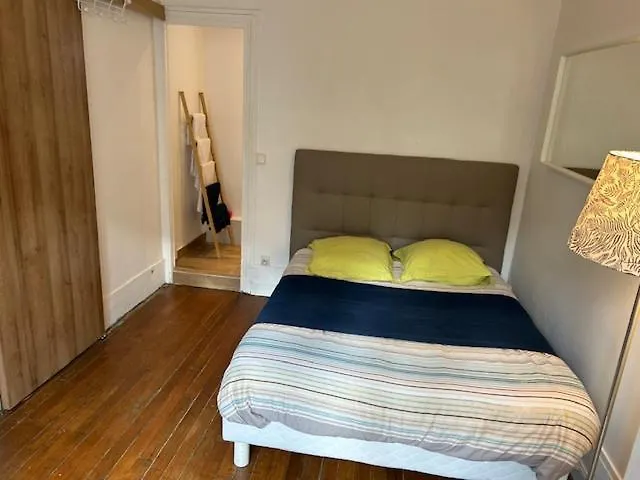 Sacre Coeur Montmartre Et Tour Eiffel, 8 People, Apartman