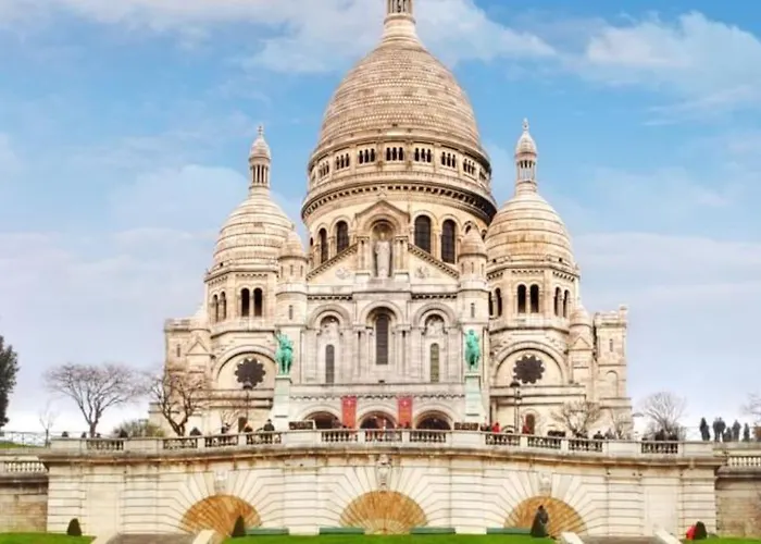 Apartman Sacre Coeur Montmartre Et Tour Eiffel, 8 People, *